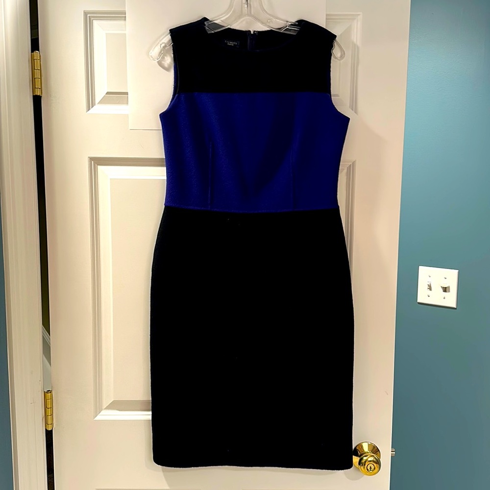 Black and indigo, wool/nylon, sleeveless Talbots sheath colorblock dress.